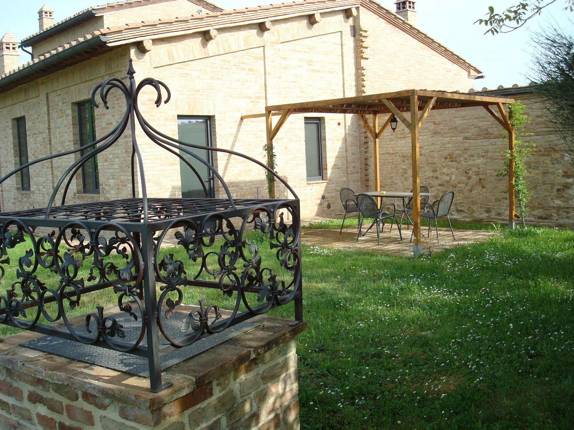 הוילה Frosini La Fornace Di San Galgano מראה חיצוני תמונה